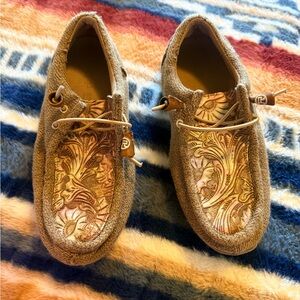 Roper Women's Loafers with Floral Design in Tan and Brown
